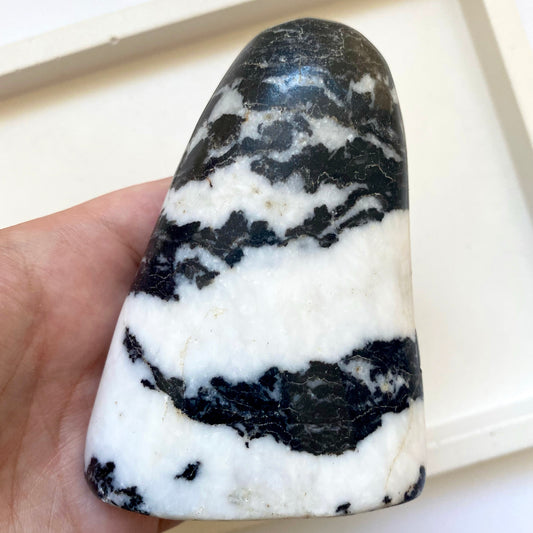 Zebra Jasper Black and White Freeform